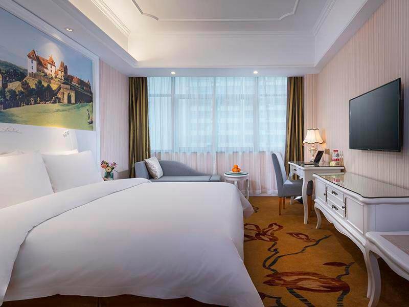 Vienna International Hotel Fenghua Zhongshan Road Екстер'єр фото