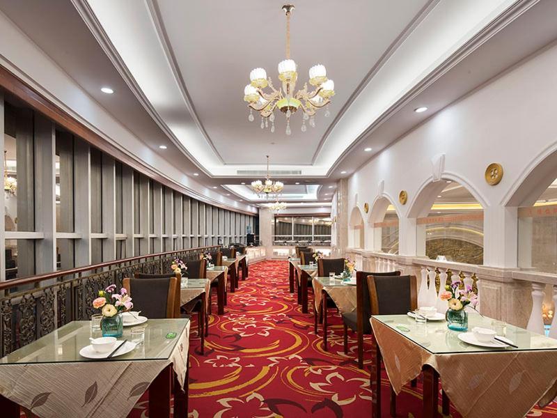 Vienna International Hotel Fenghua Zhongshan Road Екстер'єр фото