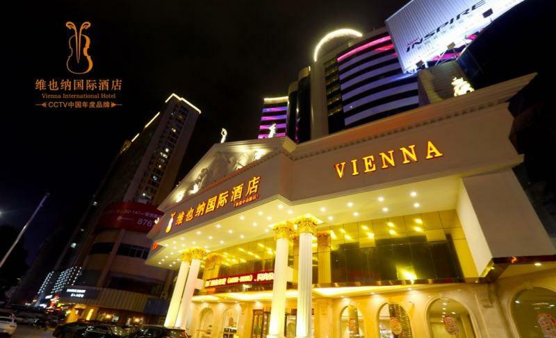 Vienna International Hotel Fenghua Zhongshan Road Екстер'єр фото