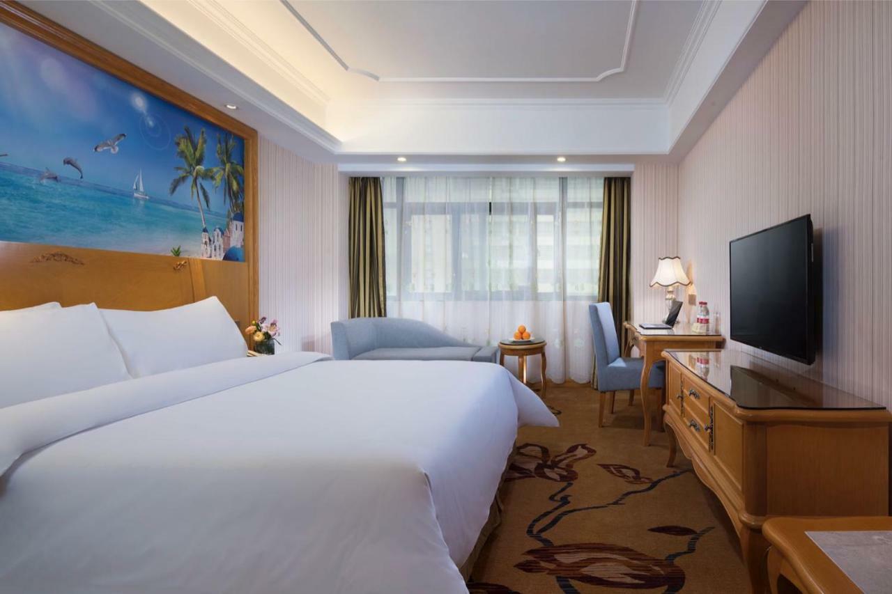 Vienna International Hotel Fenghua Zhongshan Road Екстер'єр фото